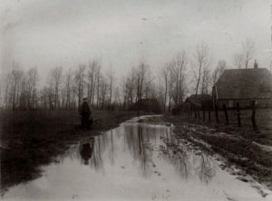 F0304 Weg naar boerderij De Boonk, circa 1900